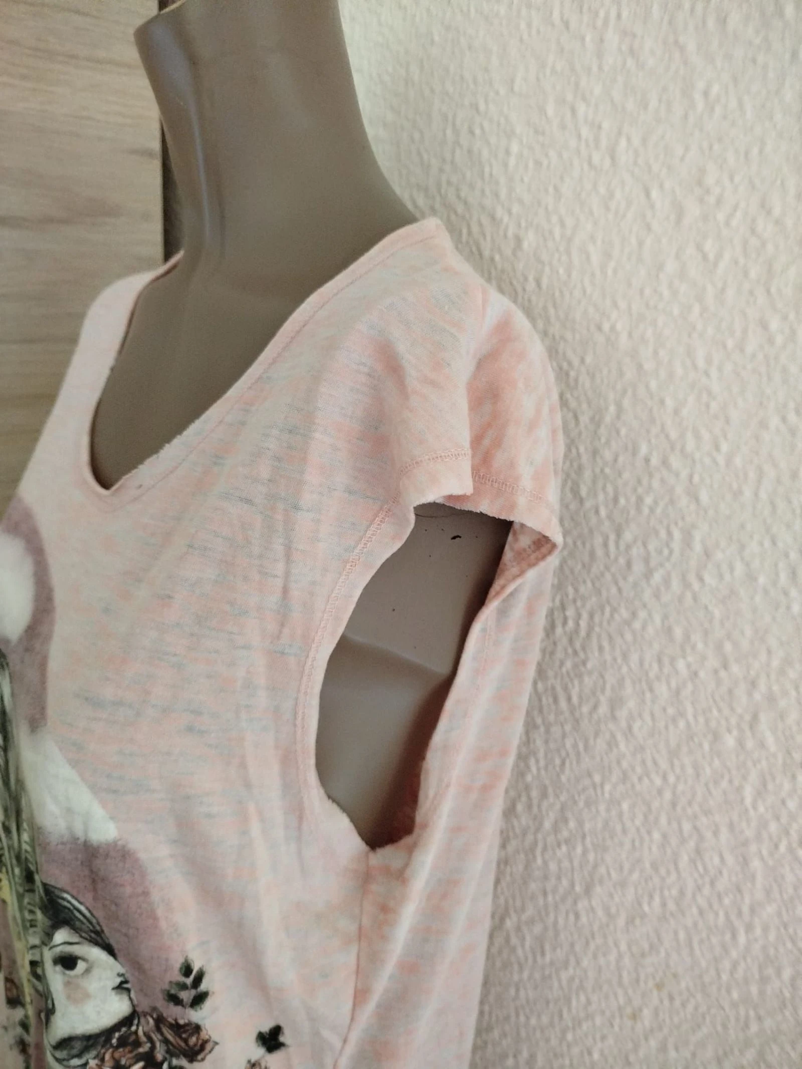 Camiseta estampada marca New Romântic tamanho L 😍 – photo 3